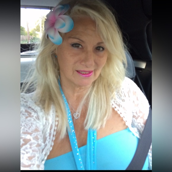 Meet your Posher❤️Rosette Marcél❤️ - Picture 8 of 15